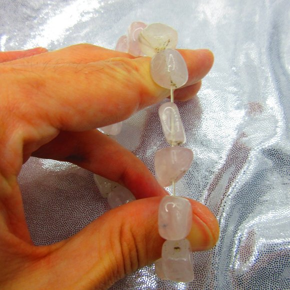 Rose Quartz Nuggets 7" Stretchy Gemstone Bracelet - Picture 3 of 3